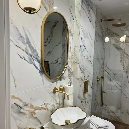 White House Project Vouliagmeni @3 *